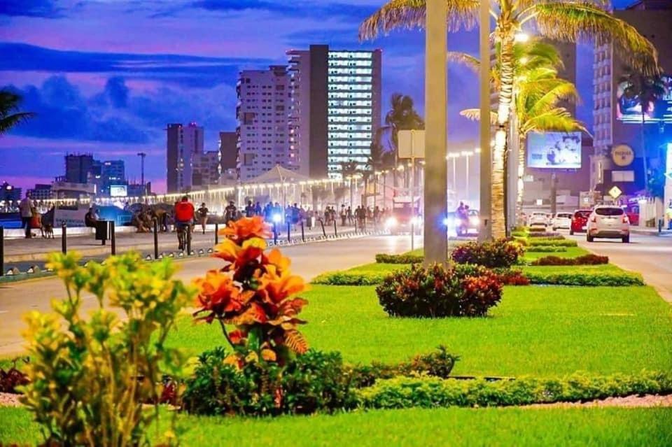 Casa Brisa Y Departamentos! A 3 Min La Playa&Malecon Villa Масатлан Екстериор снимка